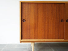 画像をギャラリービューアに読み込む, Børge Mogensen Cabinet with shelves Karl Andersson Söner ボーエモーエンセン オークとチークのキャビネット サイドボードのキャビネット
