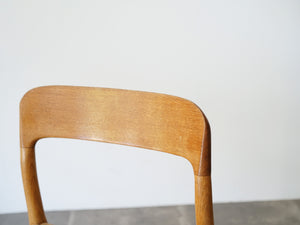 ニールスOモラーのダイニングチェア モデル75 ペーパーコードの椅子  JLモラーのチェア Niels O.Møller chair75 椅子の背もたれの丸み