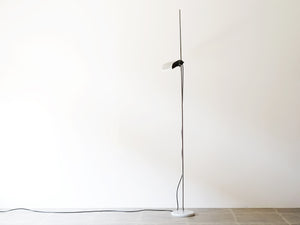 Joe Colombo Alogena Floor Lampジョエコロンボ イタリア デザイナーズ照明  アロジェーナ フロアランプ スタンドライト