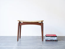 画像をギャラリービューアに読み込む, Ølholm Møbelfabrik stool 北欧デザインの籐のスツール
