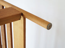 画像をギャラリービューアに読み込む, Hans J Wegner Ry Møbler Bedハンス ウェグナー オーク材 シングルベッド ベッドの脚
