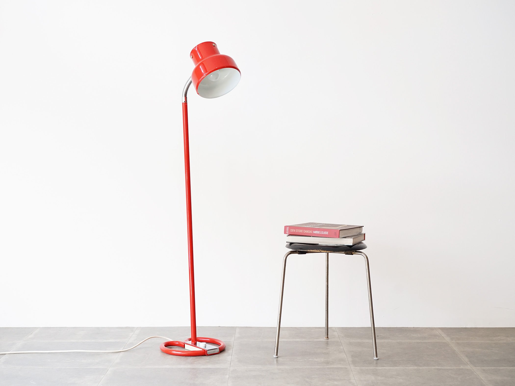 Anders Pehrson “Bumling” floor lamp