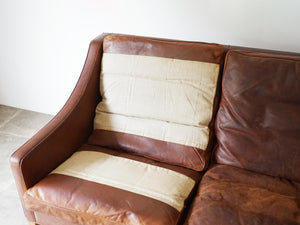 Børge Mogensen Model 2209 Sofa ボーエモーエンセン フレデリシア ソファ 3人掛け スリーシーター 革張りのソファ 北欧ヴィンテージ ソファのクッション裏面