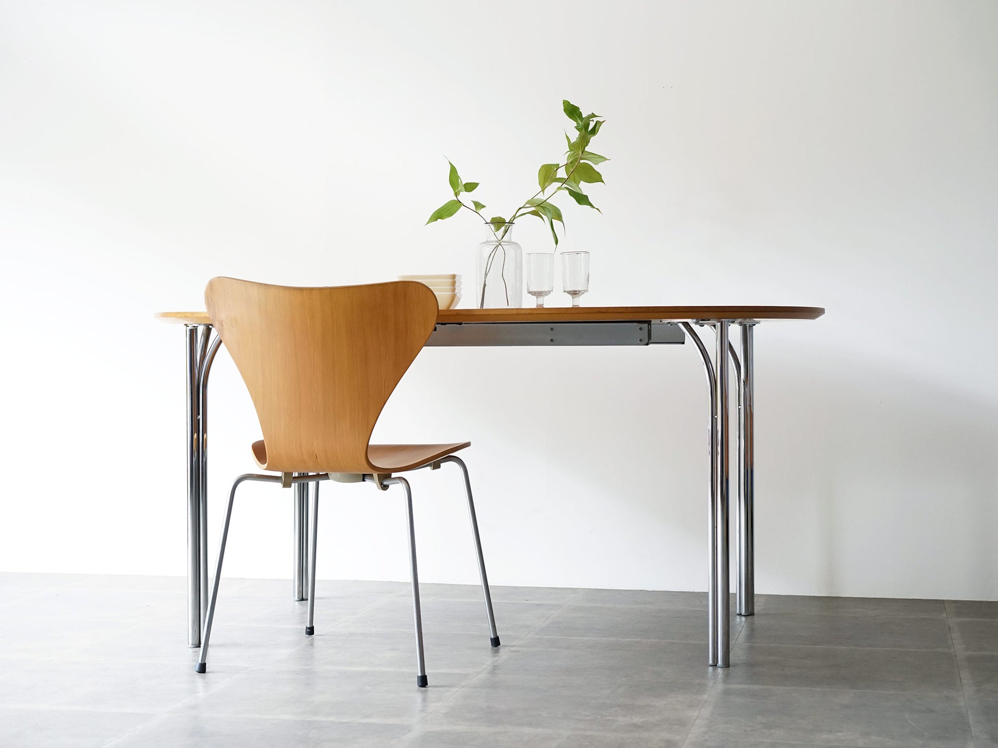 Nanna Ditzel(ナナ・ディッツェル)ダイニングテーブル「Tobago トバゴ」延長式テーブル| デザイナーズ・北欧家具・ヴィンテージ