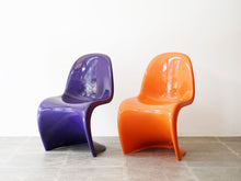 画像をギャラリービューアに読み込む, Verner Panton “Panton Chair”
