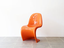 画像をギャラリービューアに読み込む, パントンチェア ハーマンミラー製ビンテージ オレンジ Verner Panton Panton Chair ヴェルナー・パントンの名作チェア オレンジカラー
