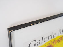 画像をギャラリービューアに読み込む, Marc Chagall The Yellow Background Lithographic poster Mourlot マルクシャガール 黄色の背景 ムルロ工房 ヴィンテージポスター シャガール リトグラフ  木製の黒いフレーム付き
