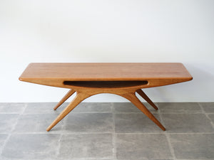 ヨハネス・アンダーセン スマイルテーブル ローテーブル北欧デザイン Johannes Andersen Model 206A チーク