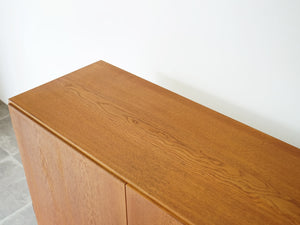 Børge Mogensen Cabinet 232 with two doors CMMadsen ボーエモーエンセン　扉付きのキャビネット 真鍮製の取手 　戸棚ヴィンテージ 棚の天面