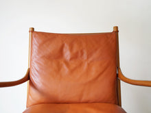 画像をギャラリービューアに読み込む, Ole Wanscher Colonial Chair PJ149 P Jeppesen オーレ ヴァンシャー  コロニアルチェア ピー ジャプセン  マホガニー アームチェアの背もたれ
