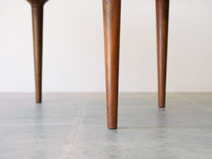 ナナディッツェルの丸テーブル 北欧デザインインテリア センターテーブル Nanna Ditzel Model ND126 Table テーブルの脚先