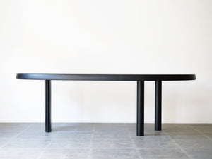 シャルロット・ペリアンのテーブル 自由な形シリーズ Charlotte Perriand Forme Libre Table 大きなダイニングテーブル デザイナーズテーブル テーブルの真横から