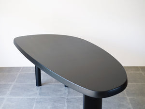 シャルロット・ペリアンのテーブル 自由な形シリーズ Charlotte Perriand Forme Libre Table 大きなダイニングテーブル デザイナーズテーブル テーブルの天板 お米のような…