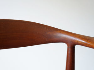 ハンスJ.ウェグナー ザチェア ヨハネスハンセン社製 Hans J. Wegner JH501 The Chair 背もたれの継ぎ目