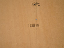 画像をギャラリービューアに読み込む, ハンスJウェグナーのサイドボート 棚 キャビネット Hans J Wegner Ry20 Sideboard cabinet 北欧インテリア デザイナーズ家具 サイドボードの裏側に1956年制作時の刻印か
