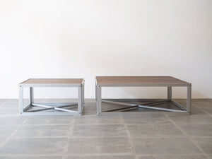 ハンネ・ケアホルム 展示台 Hanne Kjærholm Podium with Walnut アルミフレームのローテーブル 小さいタイプもあります
