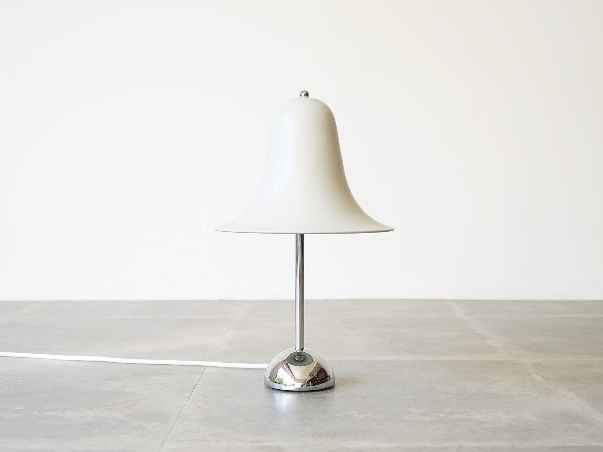 Verner Panton（ヴェルナー・パントン）“Pantop”パントップ テーブル