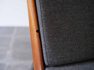 ピーターヴィッツ ブーメランチェア Peter Hvidt & Orla Mølgaard-Nielsen FD135 Boomerang Chair 北欧デザインのラウンジチェアのアームが付いていたところ