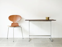 画像をギャラリービューアに読み込む, Arne Jacobsen Table with shaker frame Fritz Hansen アルネヤコブセン シェーカーテーブル ヴィンテージ フリッツハンセンのコーヒーテーブル 北欧デザイン デザイナーズテーブル アントチェア
