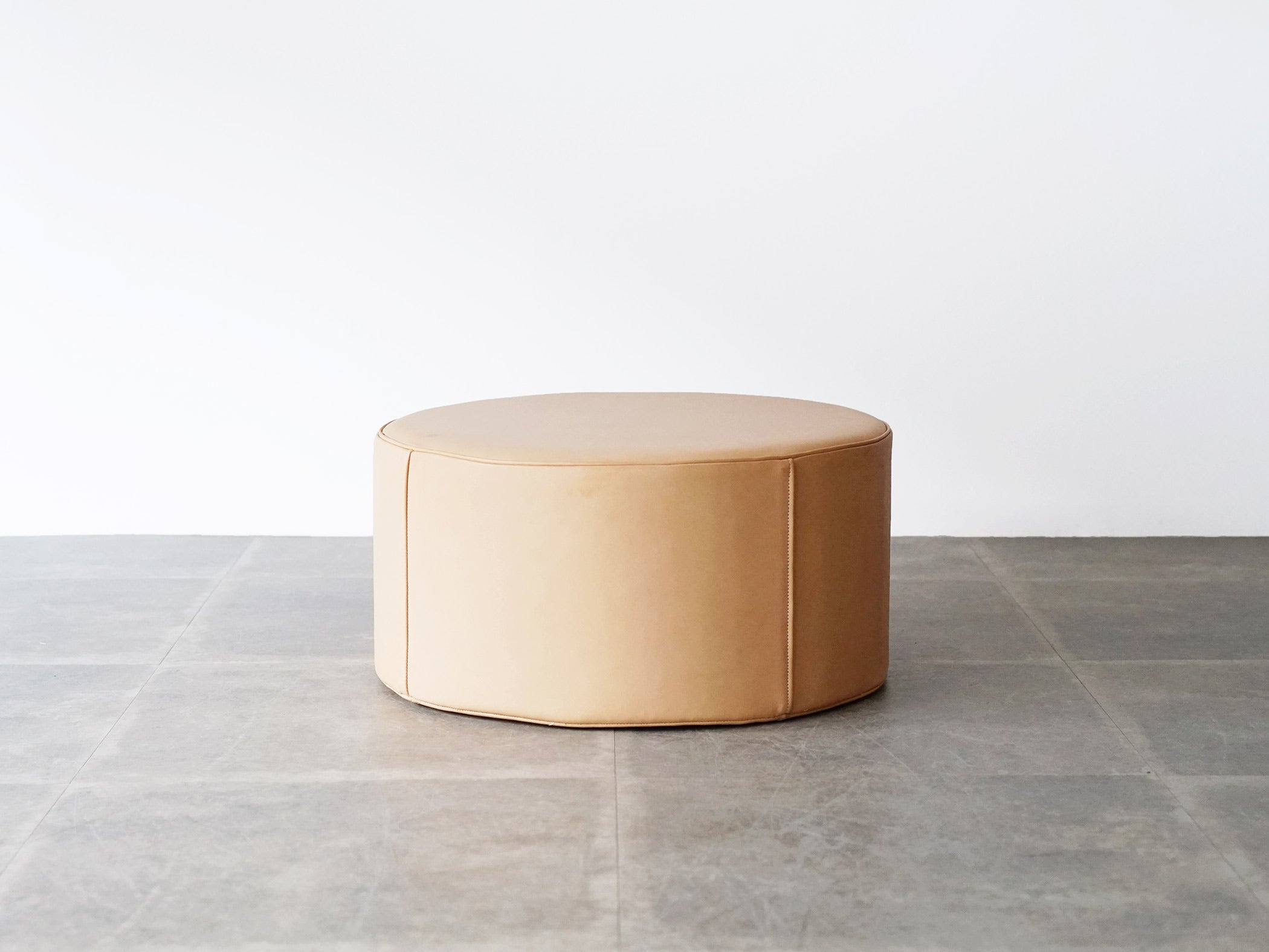 Ivan Schlechter（イヴァン・シュレクター）天然革のクッション 北欧