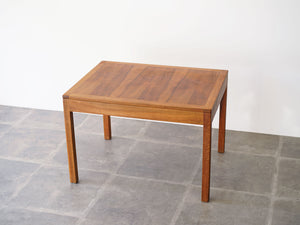 ボーエ・モーエンセン コーヒーテーブル ローテーブル 長方形のテーブル Børge Mogensen rectangular Coffee table 北欧デザインのミニテーブル  木製 ナッツウッド