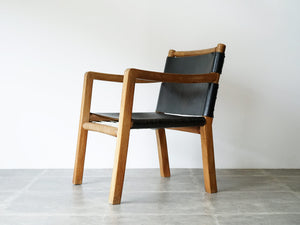 トーベ・レッダーセンの黒革のアームチェア 北欧デザイナーズチェア トーベ・キンド・ラーセン Tove Kindt-Larsen Tove Reddersen Unge Mennesker Chair