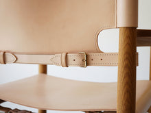 画像をギャラリービューアに読み込む, Børge Mogensen Model 3238 Fredericia ボーエモーエンセン モデル3238 フレデリシア イージチェア  フルグレインレザー アームチェア 背面のバックル

