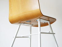 画像をギャラリービューアに読み込む, Sebastian Holmbäck Ulrik Nordentoft Nam Nam 8000c ホルムバックノルデントフト 椅子 サイドチェア オーク積層  ラッカー塗装 金属 ダニシュモダン 椅子の座面 マーク
