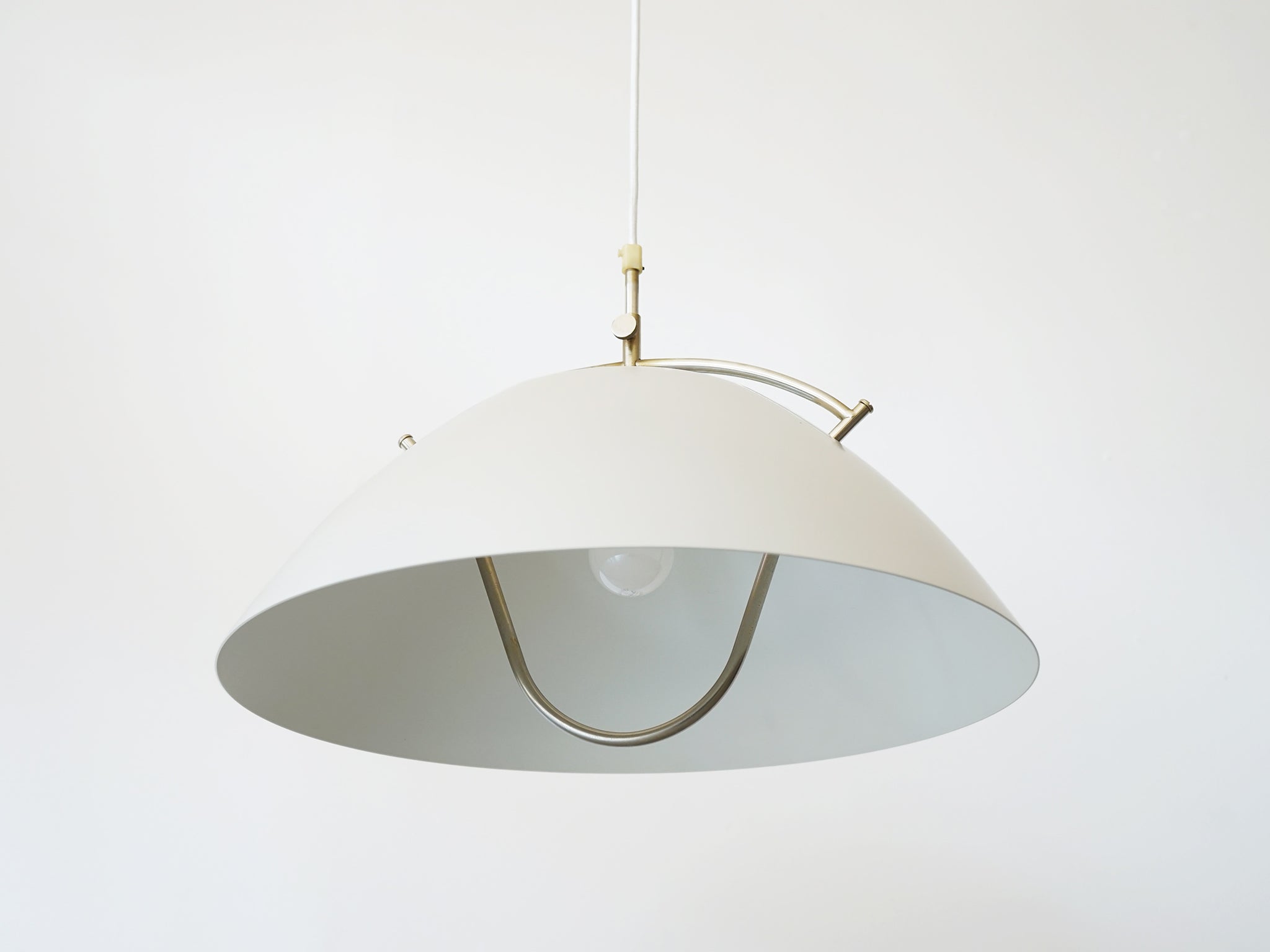 Hans J.Wegner（ハンスJ.ウェグナー）JH604ペンダントライト Louis