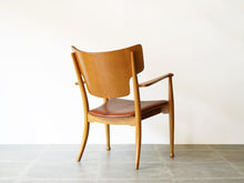 画像をギャラリービューアに読み込む, Peter Hvidt Orla Mølgaard-Nielsen Portex Armchair Fritz Hansen vintage niger leather ピーター・ビッツとオルラ・モルガート・ニールセンのアームチェア ナイジャーレザー張り 北欧ヴィンテージ デザイナーズチェア 椅子の背面
