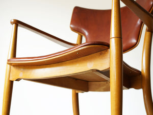 Peter Hvidt Orla Mølgaard-Nielsen Portex Armchair Fritz Hansen vintage niger leather ピーター・ビッツとオルラ・モルガート・ニールセンのアームチェア ナイジャーレザー張り 北欧ヴィンテージ デザイナーズチェア 椅子の座面下