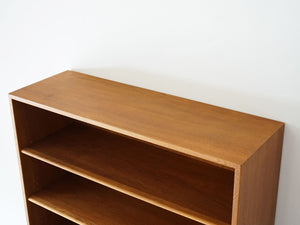Hans J Wegner Ry8 wallunit bookcase ハンスJウェグナー 本棚 ウォールユニット オーク材の本棚 Ry8 RY Møbler ヴィンテージ 棚の天面