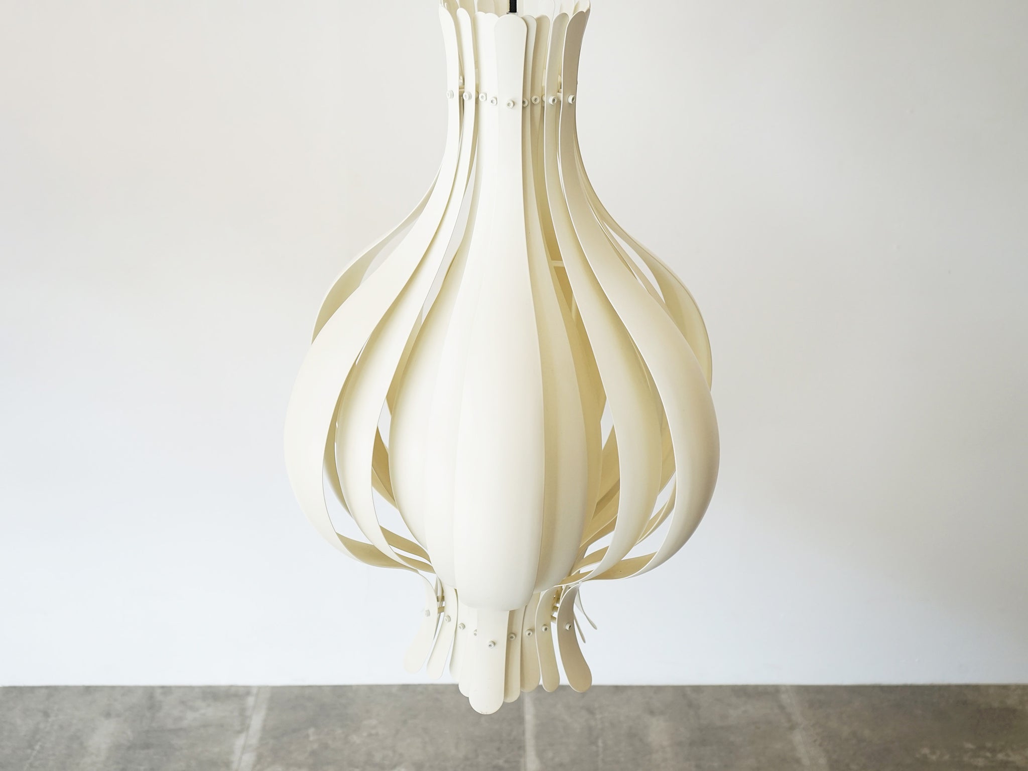 Verner Panton / 新品 / ヴェルナー・パントン ジオメトリー Verner Panton（ヴェルナー・パントン）“Onion”オニオン