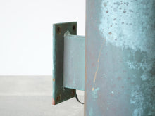 画像をギャラリービューアに読み込む, Danish design Copper outdoor lamp デンマークデザイン 屋外用ライト ブラケットライト 銅のヴィンテージランプ 壁面照明 ランプの取り付け部
