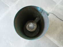 画像をギャラリービューアに読み込む, Danish design Copper outdoor lamp デンマークデザイン 屋外用ライト ブラケットライト 銅のヴィンテージランプ 壁面照明 ランプの内部にガラスシェード
