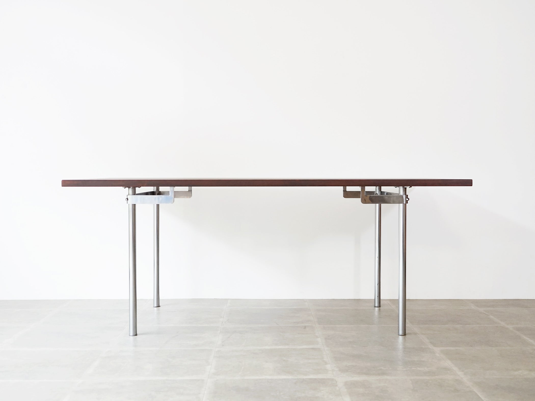 Hans J Wegner AT318 Andreas Tuck ハンス J ウェグナー 北欧ヴィンテージ ローズウッドのダイニングテーブル