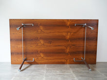 画像をギャラリービューアに読み込む, Hans J Wegner AT318 Andreas Tuck ハンス J ウェグナー 北欧ヴィンテージ ローズウッドダイニングテーブルの裏面
