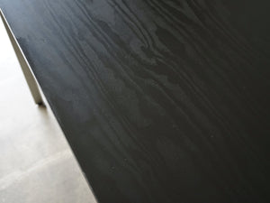 Poul Kjærholm  Academy table Rud Rasmussen 黒いワークデスク ポール・ケアホルム アカデミーテーブル ルド・ラスムッセン ヴィンテージ テーブルの天板木目 小傷あり