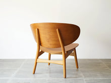画像をギャラリービューアに読み込む, Hans J Wegner FH1936 Shell Chair Fritz Hansen 北欧ヴィンテージ ハンスJウェグナー フリッツハンセン シェルチェア チークラミネートの背面とフレーム
