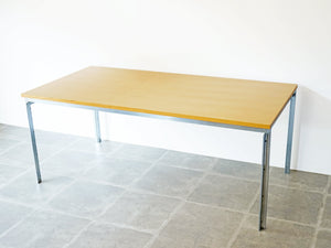 ポールケアホルム テーブル フリッツハンセン Poul Kjærholm PK55 Table Fritz Hansen PK55テーブルの天板はアッシュ材の天板