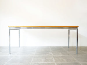 ポールケアホルム テーブル フリッツハンセン Poul Kjærholm PK55 Table Fritz Hansen PK55テーブルの正面