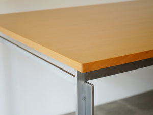 ポールケアホルム テーブル フリッツハンセン Poul Kjærholm PK55 Table Fritz Hansen PK55テーブルの角