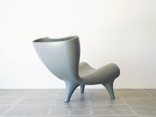 画像をギャラリービューアに読み込む, Marc Newson Orgon chair grey マークニューソン　オルゴンチェア グレー 椅子の背面
