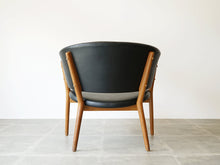 画像をギャラリービューアに読み込む, Nanna Ditzel Jørgen Ditzel Model 83 easy chair ナナ・ディッツェル&amp;ヨルゲン・ディッツェル モデル83 黒革のイージーチェア 椅子の背面 脚の角度
