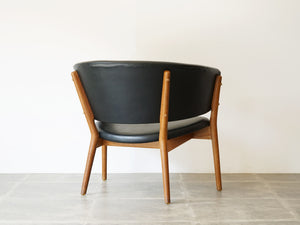 Nanna Ditzel Jørgen Ditzel Model 83 easy chair ナナ・ディッツェル&ヨルゲン・ディッツェル モデル83 黒革のイージーチェア 椅子の背面