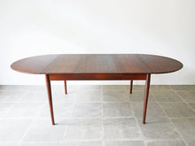 画像をギャラリービューアに読み込む, Arne Vodder Sibast Furniture Rosewood Table with Extensionアルネ ヴォッダー シバスト・ファニチャー ローズウッド 延長式ダイニングテーブル 延長した様子
