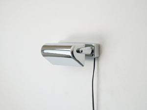 Lyfa Wall lamp リーファ ウォールランプ 北欧ヴィンテージ ブラケットライト シェードを下に向けた様子