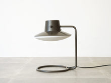 画像をギャラリービューアに読み込む, Arne Jacobsen Louis Poulsen Oxford Lamp アルネ ヤコブセン ルイス ポールセン オックスフォード 北欧ヴィンテージ テーブルランプ
