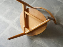 画像をギャラリービューアに読み込む, Hans J Wegner FH4103 Heart Chair Fritz Hansen ハンス ウェグナー  ハートチェア フリッツハンセン ブナ ビーチ チーク  ダイニングチェアの裏面
