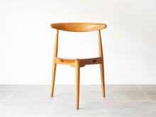 画像をギャラリービューアに読み込む, Hans J Wegner FH4103 Heart Chair Fritz Hansen ハンス ウェグナー  ハートチェア フリッツハンセン ブナ ビーチ チーク  ダイニングチェア
